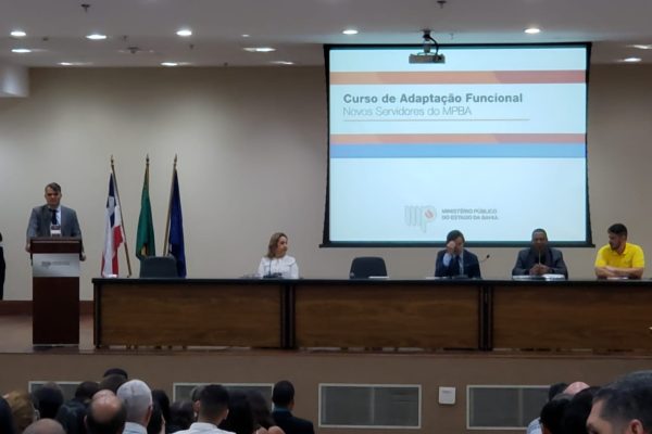 SINDSEMP-BA participa da posse dos novos servidores