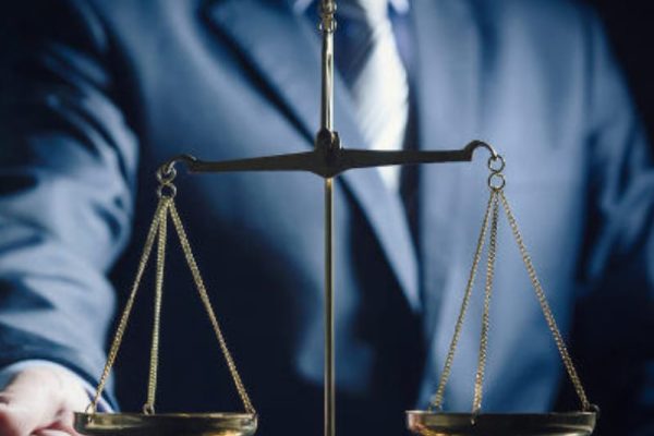 DIREITO DE ADVOGAR: CADASTRO DE SERVIDORES COM OAB ANTES DE 2006