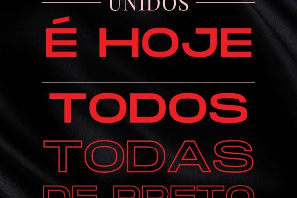 Todos de Preto