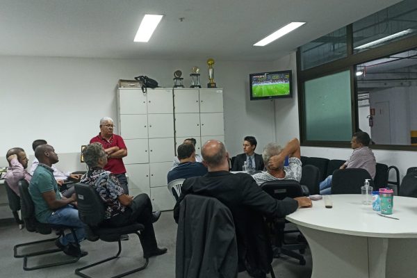 Diretoria do SINDSEMPBA se reúne com Motoristas.