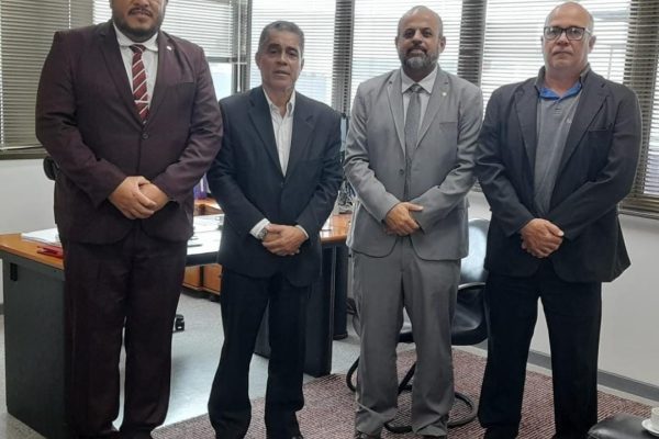 REUNIÃO COM PGJ ADJUNTO