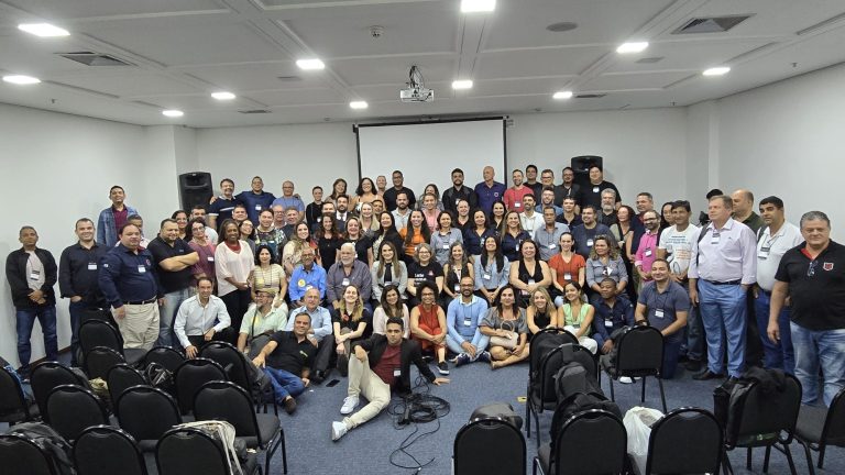 Encontro Nacional dos Servidores do Ministério Público inicia com debates e avaliação das ações do movimento nacional