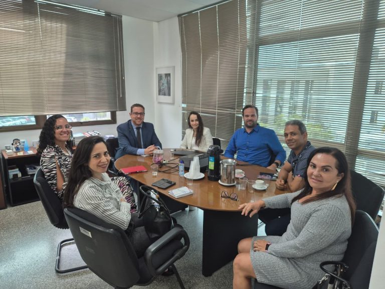 SINDSEMP-BA dá continuidade ao ciclo de reuniões institucionais e se reúne com a Superintendência do MPBA