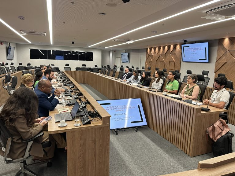 Reunião com Administração Superior do MPBA apresenta resultados de estudo sobre saúde mental dos servidores